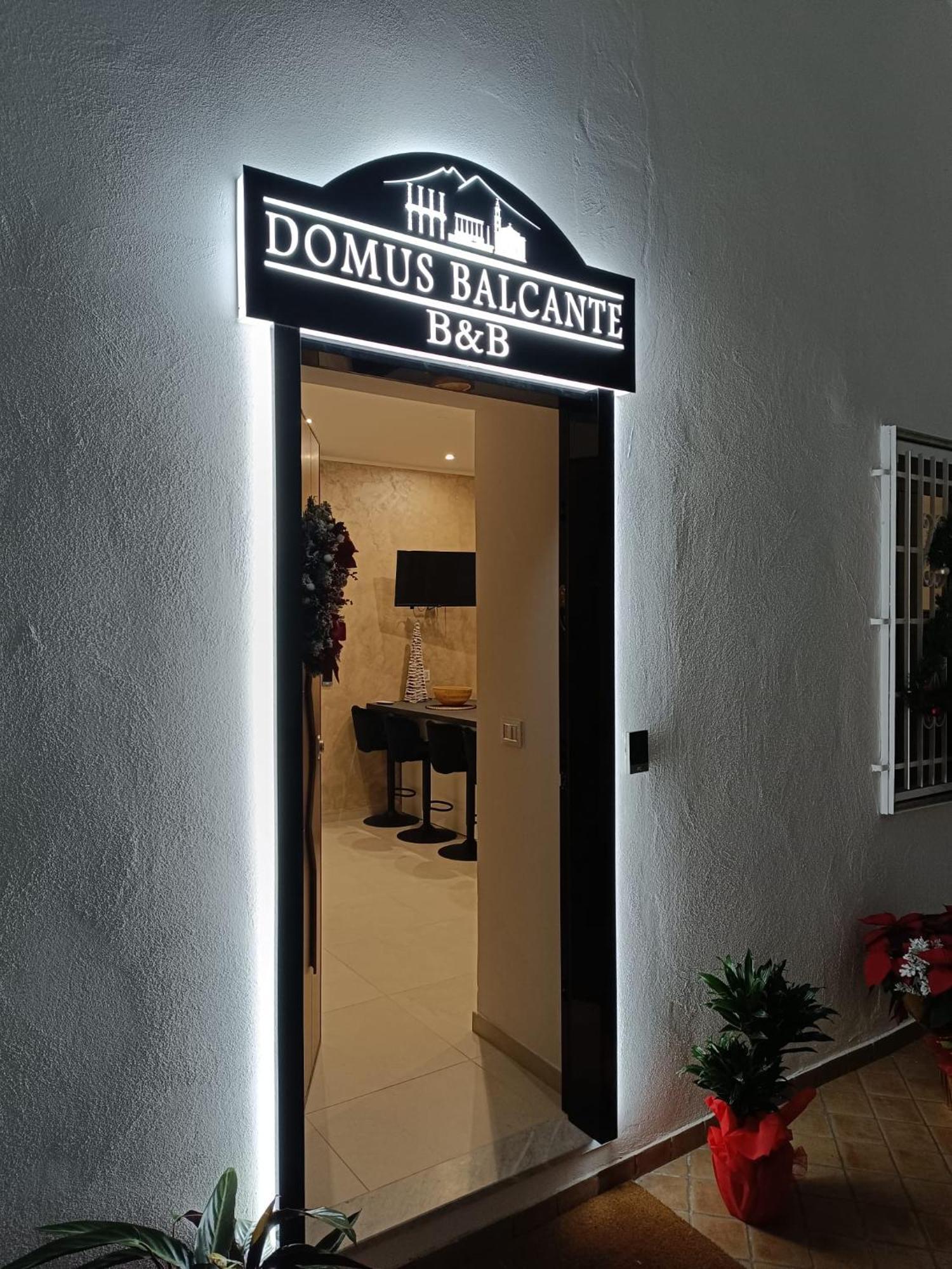 Domus Balcante B&B 폼페이 외부 사진